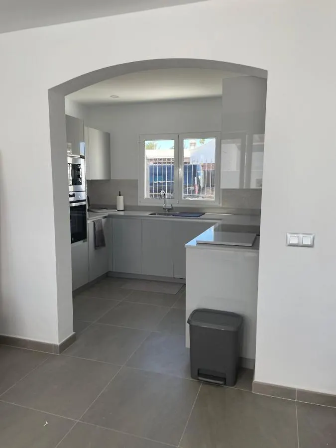 Villa Luisa Puerto Del Carmen 0*, Puerto del Carmen (Lanzarote)